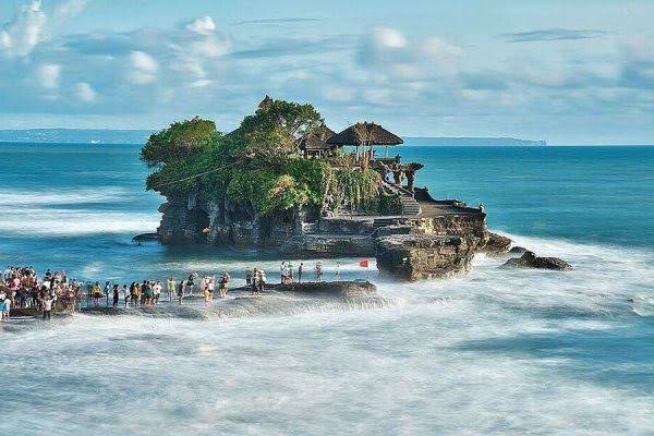 Tanah Lot & Atlas Beach Club